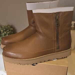 Brown Leather Ankle Boots with Zipper